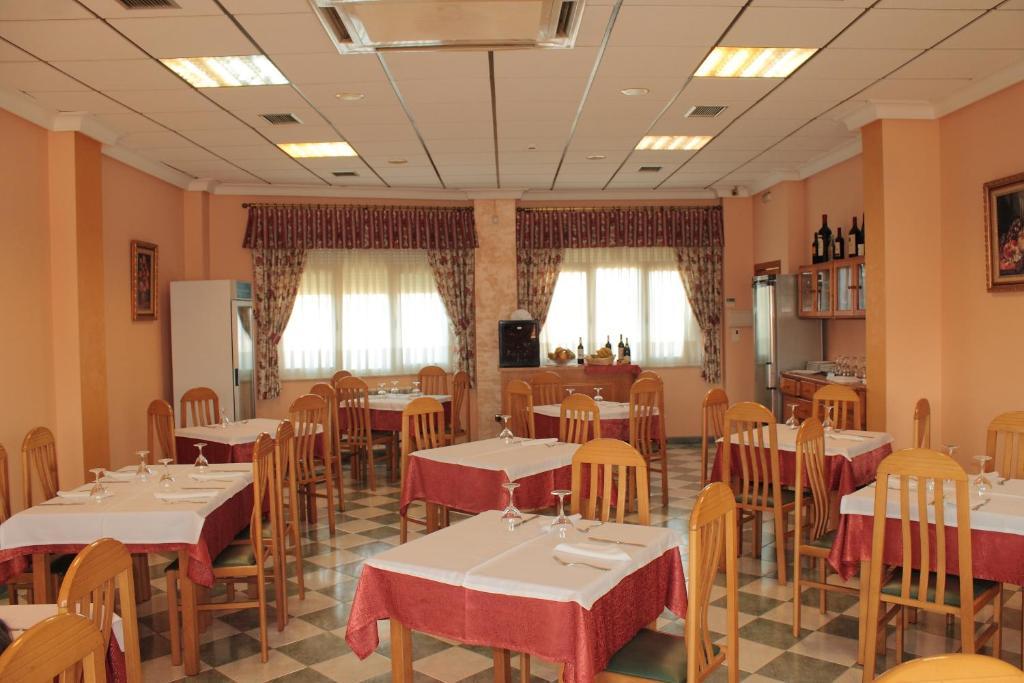 Hostal Castilla 베나벤테 외부 사진